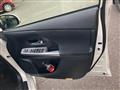 2014 Toyota PRIUS α