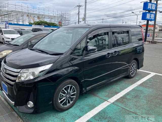 2015 Toyota Noah