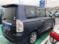 2009 Toyota Voxy