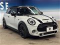 2021 BMW MINI