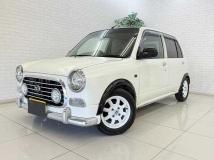 2004 Daihatsu Miragino
