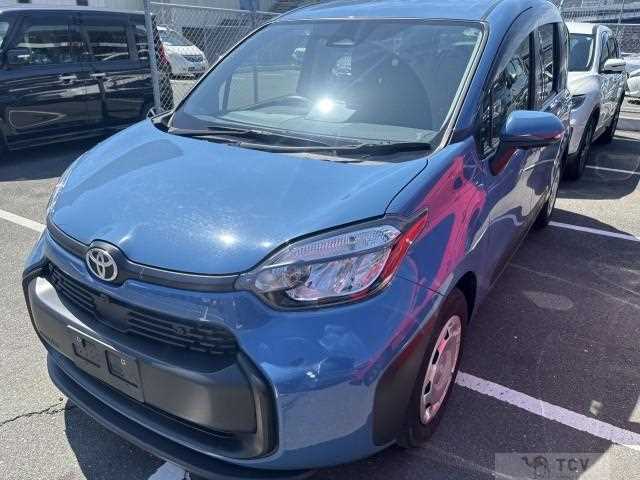 2023 Toyota Sienta