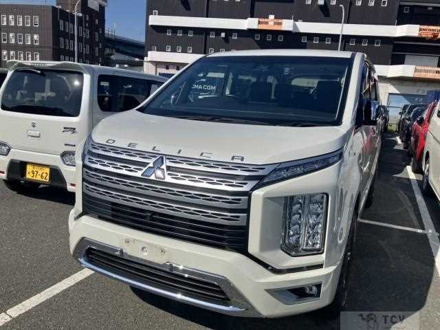 2019 Mitsubishi Delica D5