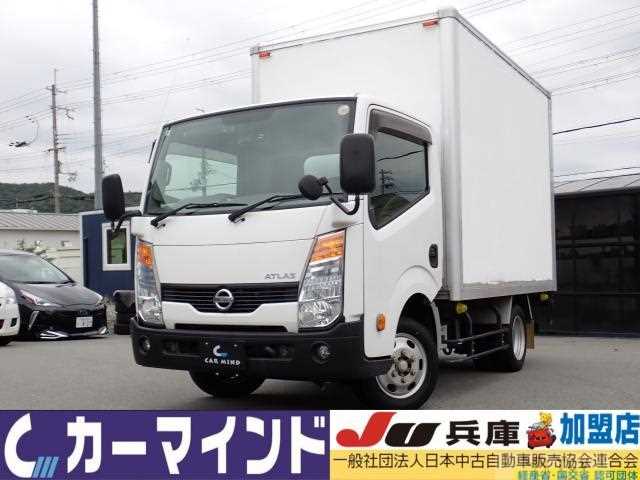 2017 Nissan Atlas