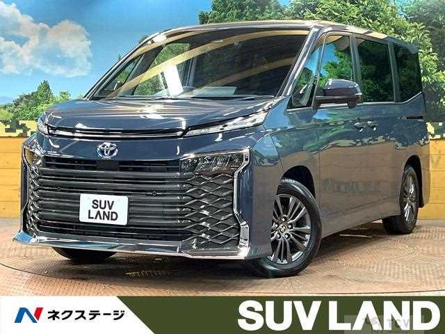 2023 Toyota Voxy