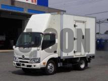 2022 Hino Dutro