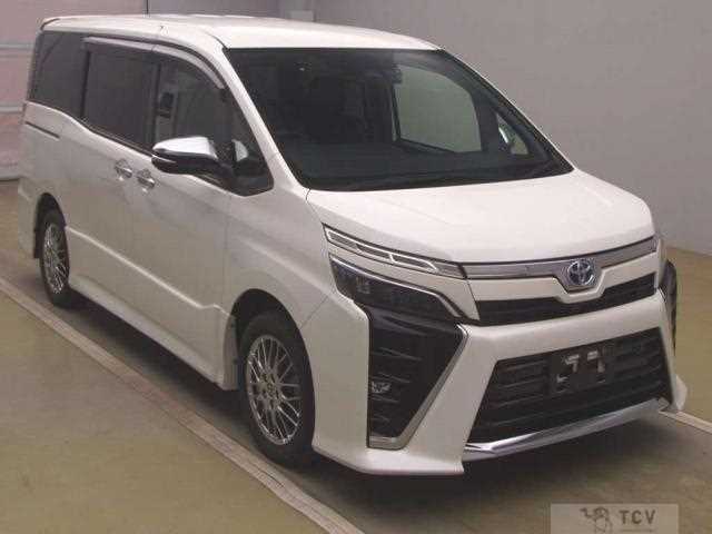 2022 Toyota Voxy