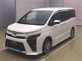 2022 Toyota Voxy