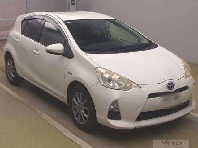 2013 Toyota AQUA
