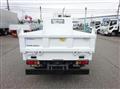 2016 Isuzu Elf Truck