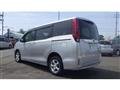 2015 Toyota Noah