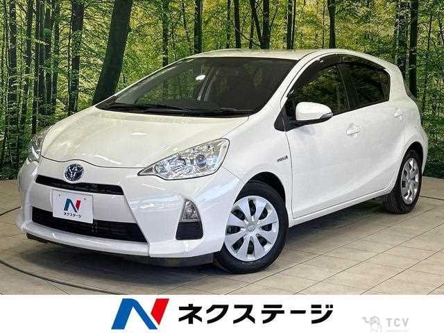 2013 Toyota AQUA
