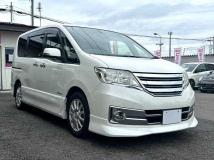 2013 Nissan Serena