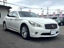 2011 Nissan Fuga