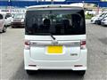 2011 Daihatsu Tanto