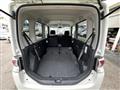 2011 Daihatsu Tanto
