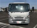 2020 Isuzu Elf Truck