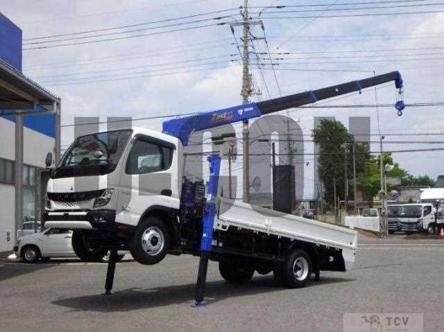 2025 Mitsubishi Fuso Canter