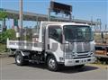2016 Isuzu Elf Truck
