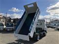 2016 Isuzu Elf Truck