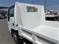 2023 Isuzu Elf Truck