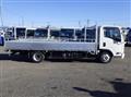 2020 Isuzu Elf Truck