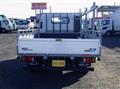 2020 Isuzu Elf Truck