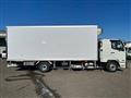 2025 Mitsubishi Fuso Fighter