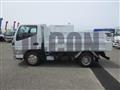 2025 Mitsubishi Fuso Canter