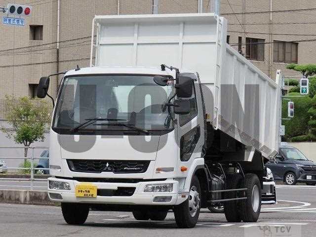 2025 Mitsubishi Fuso Fighter