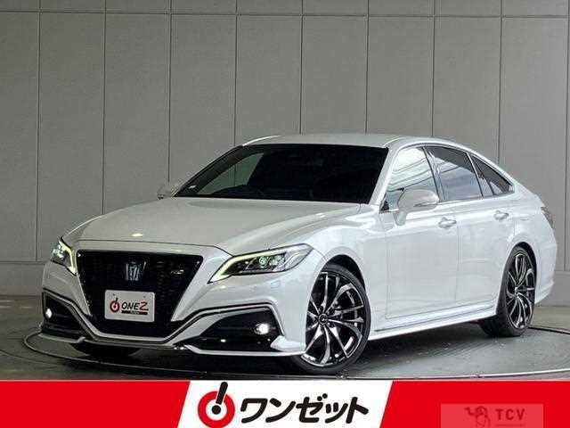 2022 Toyota Crown Hybrid