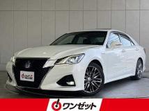 2015 Toyota Crown Hybrid