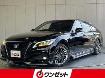 2019 Toyota Crown Hybrid