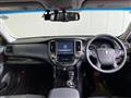 2016 Toyota Crown Hybrid