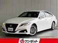 2019 Toyota Crown Hybrid