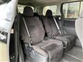 2010 Toyota Vellfire