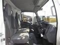 2020 Isuzu Elf Truck