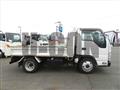 2019 Isuzu Elf Truck