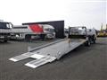 2025 Mitsubishi Fuso Canter