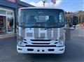 2019 Isuzu Elf Truck
