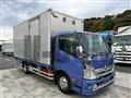 2022 Hino Dutro