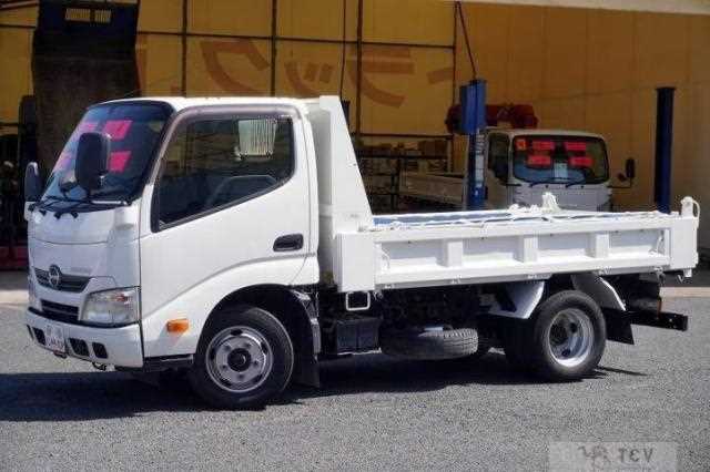 2015 Hino Dutro