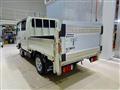 2023 Isuzu Elf Truck