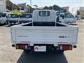 2020 Isuzu Elf Truck