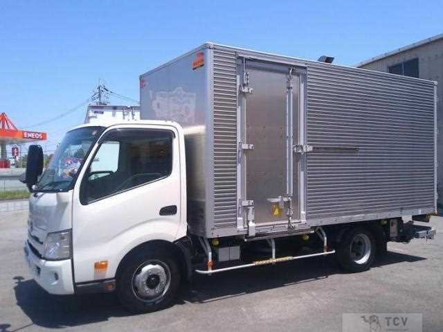 2024 Hino Dutro