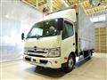 2022 Hino Dutro