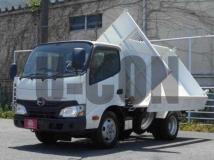 2017 Hino Dutro