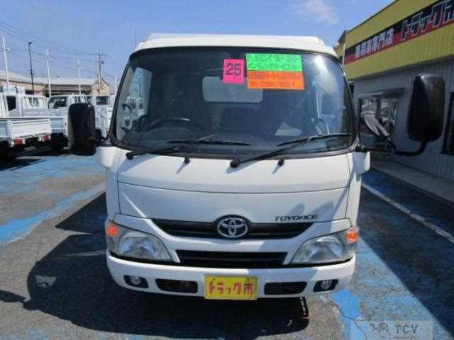 2013 Toyota Toyoace