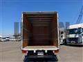2023 Isuzu Elf Truck