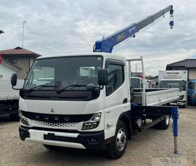 2025 Mitsubishi Fuso Canter